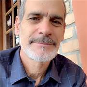 Trabalho com Educação Especial, e tenho facilidade de trabalhar com todas as disciplinas